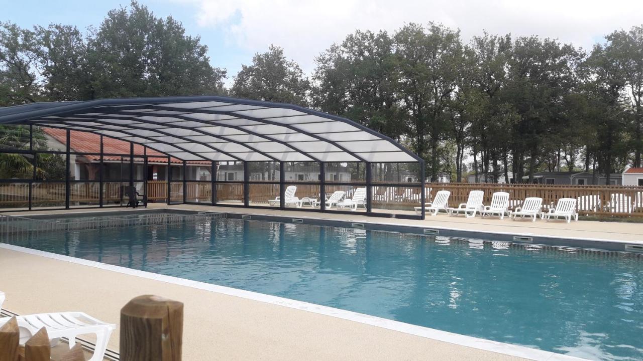 Mobil Home Camping 3*** Piscine Chauffee La Boissiere-de-Montaigu Kültér fotó