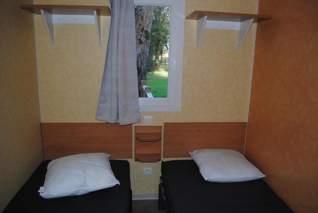 Mobil Home Camping 3*** Piscine Chauffee La Boissiere-de-Montaigu Kültér fotó